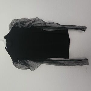 🧡 SHEIN: Top With Mesh Sleeves